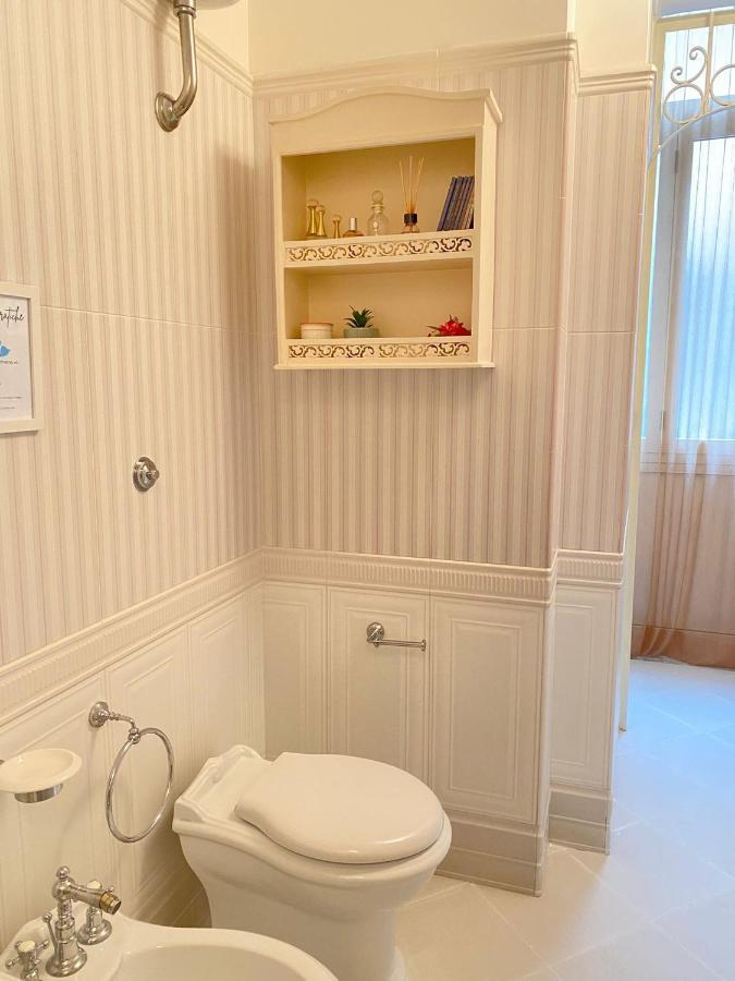 Апартаменты Residenze Pessina Неаполь Экстерьер фото